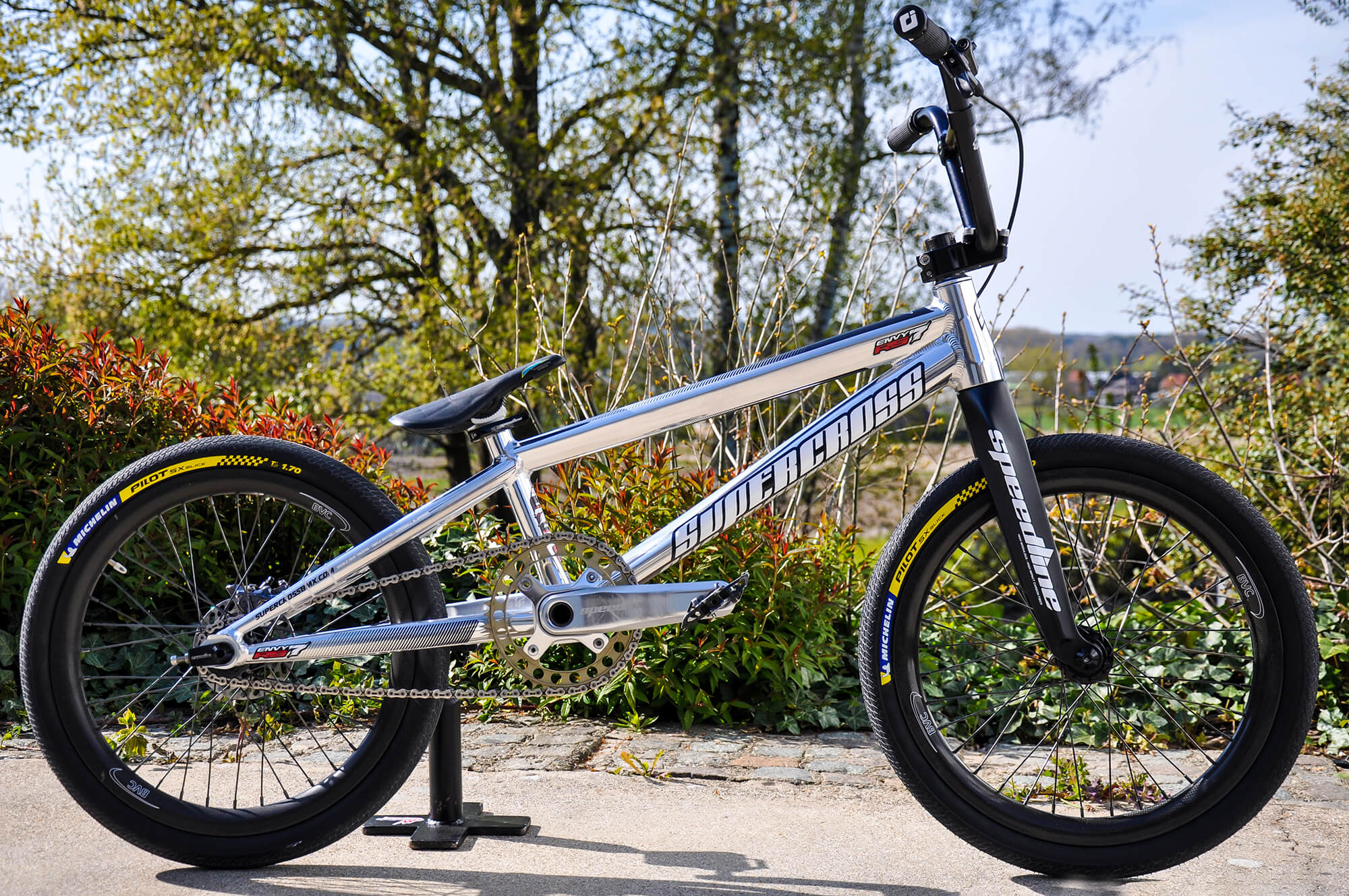Robyn Gommers Supercross RS7 Bike Check April 2021 - Fifteen BMX