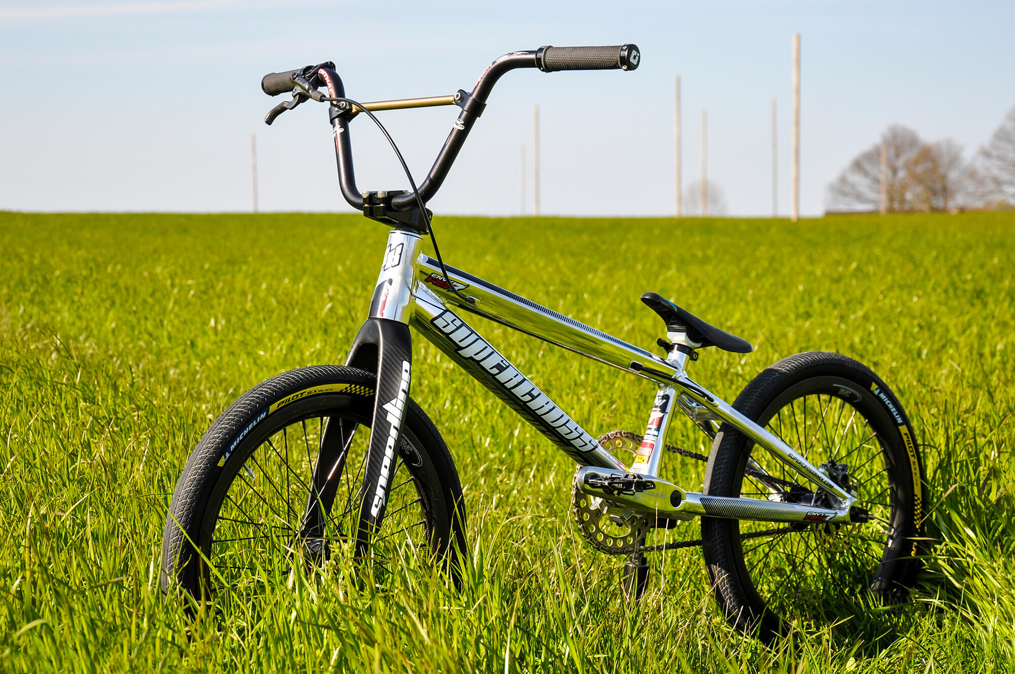 Robyn Gommers Supercross RS7 Bike Check April 2021 - Fifteen BMX