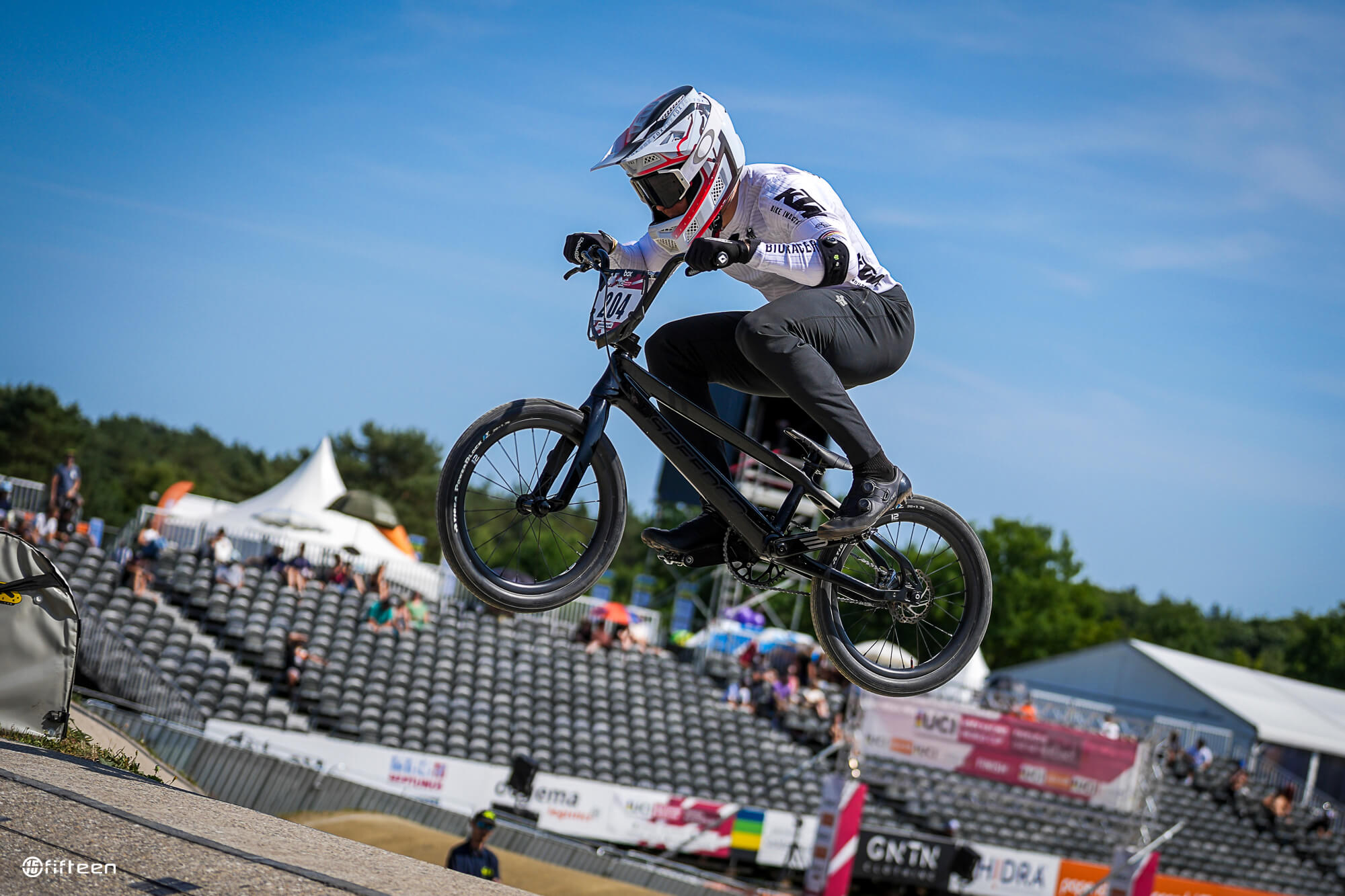 Julian Schmidt FIF06532